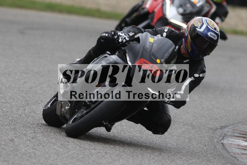 Archiv-2025/10 23.04.2025 Cornu Master School ADR/rot-rouge/63